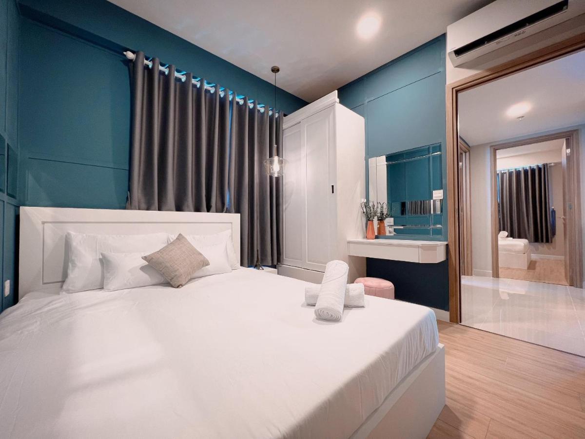 הו צ'י מין סיטי Yu Stay Lux And Cozy 2Bedrs In Soho Residence Near Bui Vien Walking Street מראה חיצוני תמונה