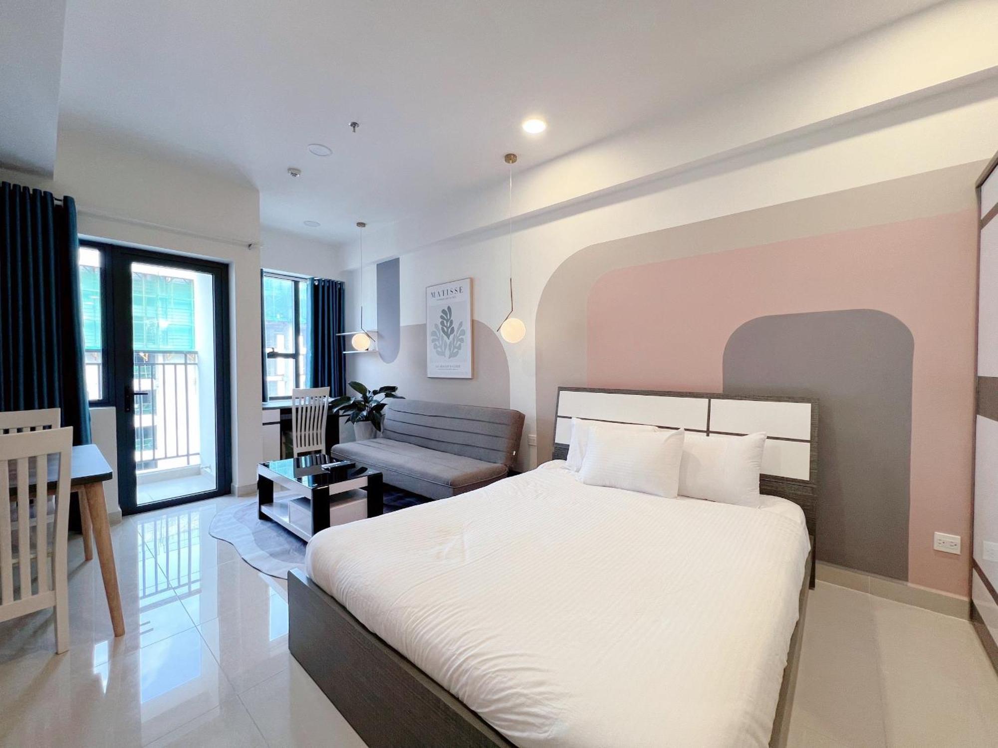 הו צ'י מין סיטי Yu Stay Lux And Cozy 2Bedrs In Soho Residence Near Bui Vien Walking Street מראה חיצוני תמונה