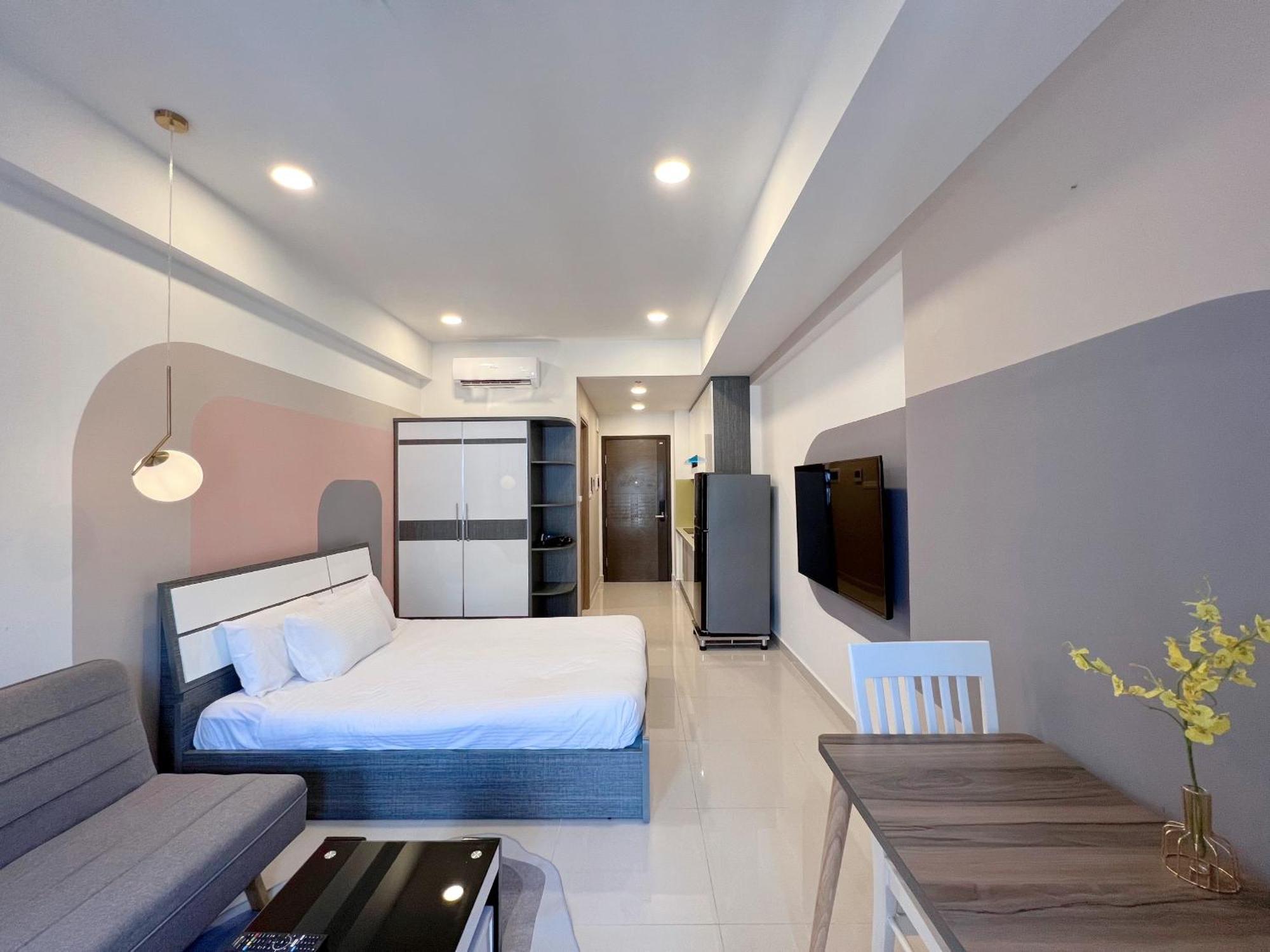 הו צ'י מין סיטי Yu Stay Lux And Cozy 2Bedrs In Soho Residence Near Bui Vien Walking Street מראה חיצוני תמונה